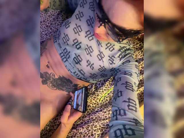 Neulivimie's BongaCams show and profile