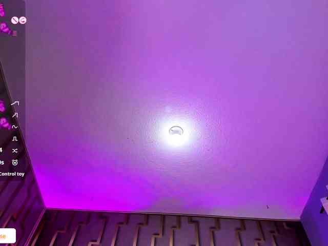 Deny-rose webcam