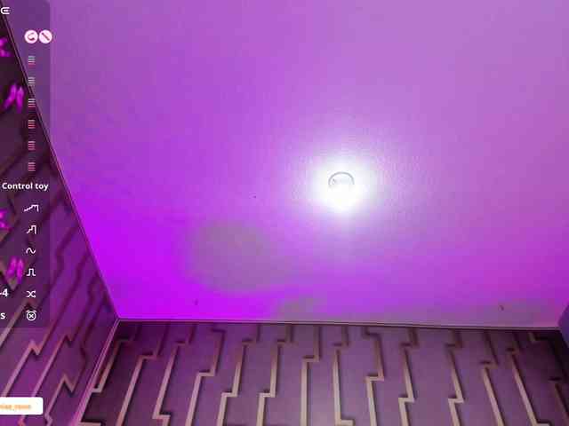 Deny-rose webcam