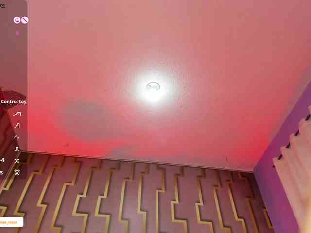 Deny-rose webcam