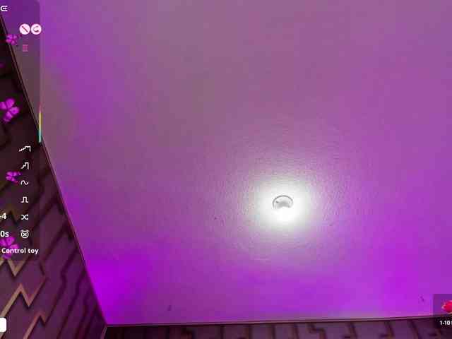 Deny-rose webcam