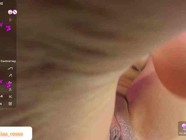 Deny-rose webcam