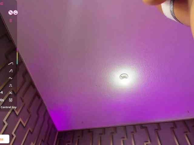 Deny-rose webcam