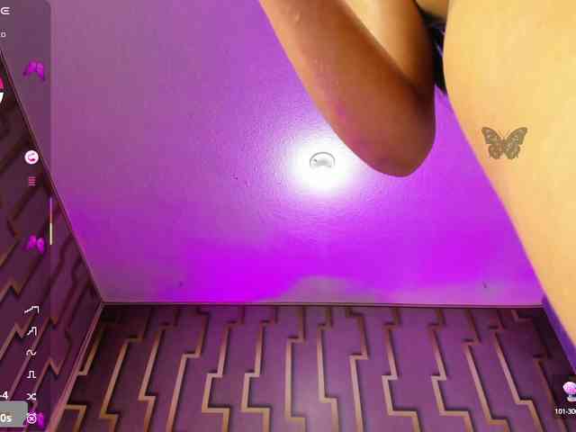 Deny-rose webcam