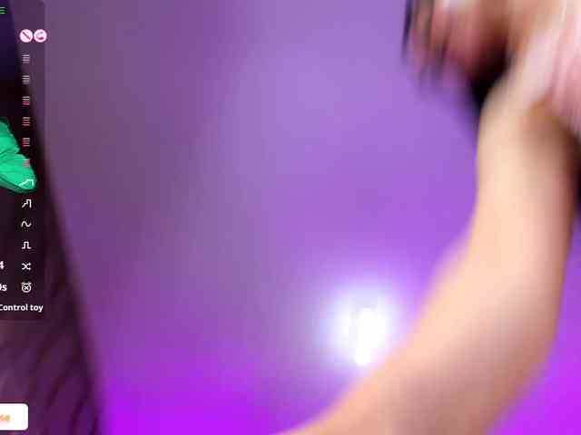 Deny-rose webcam