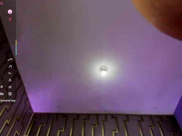 Deny-rose webcam
