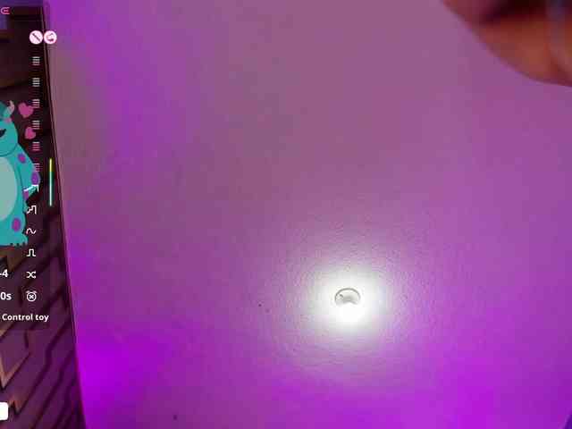 Deny-rose webcam