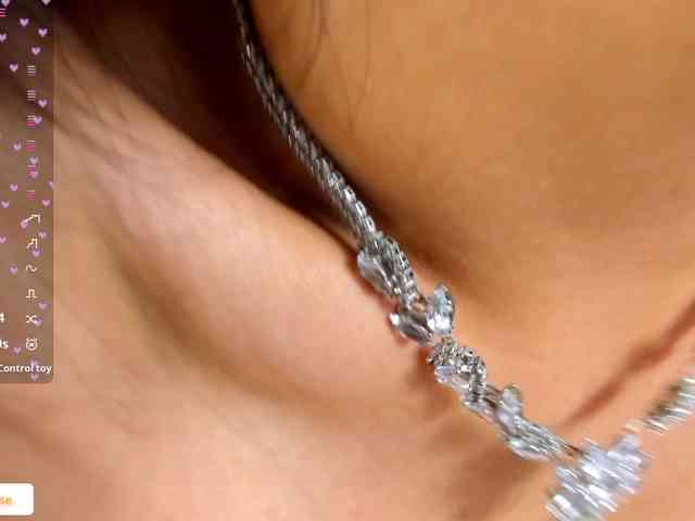 Deny-rose webcam