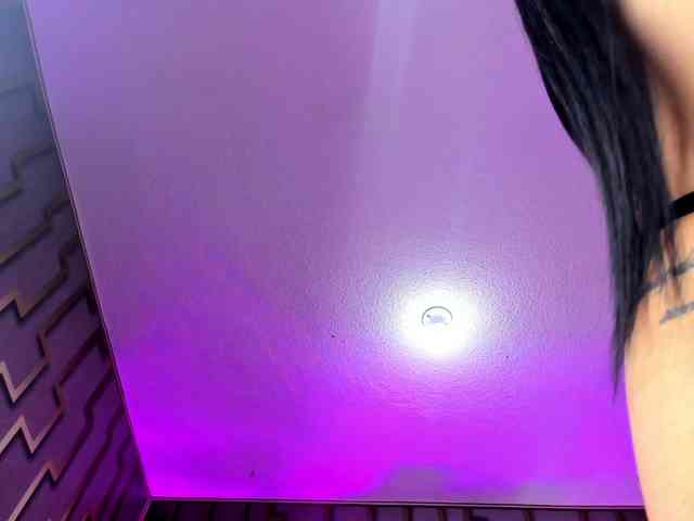 Deny-rose Live Webcam on BongaCams