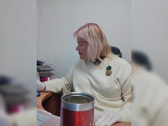 BESTija-1's BongaCams show and profile