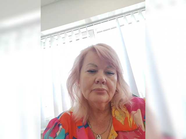 BESTija-1's BongaCams show and profile