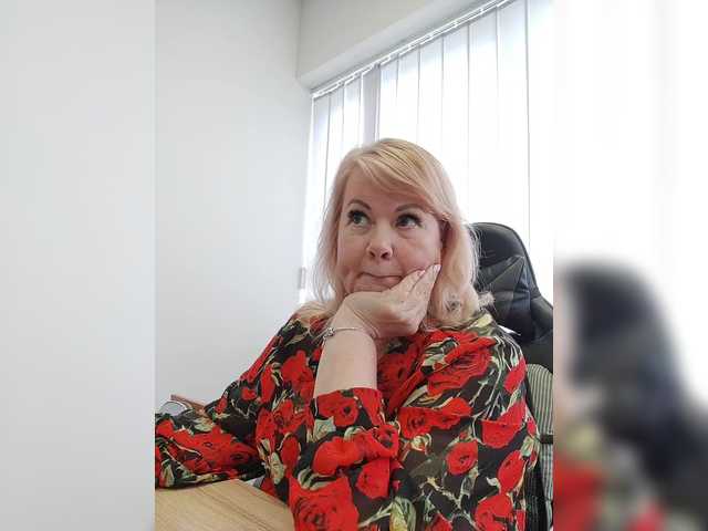 BESTija-1's BongaCams show and profile