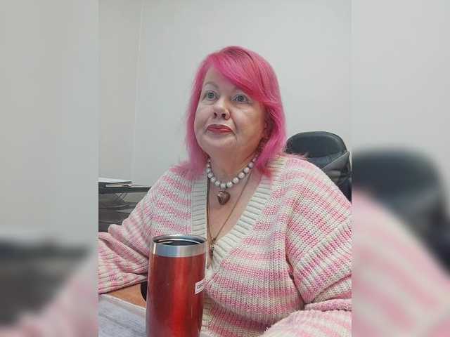 BESTija-1's BongaCams show and profile