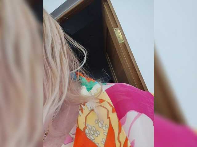 BESTija-1's BongaCams show and profile