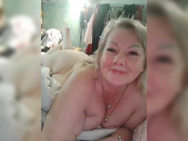 BESTija-1's BongaCams show and profile