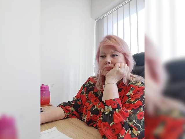 BESTija-1's BongaCams show and profile