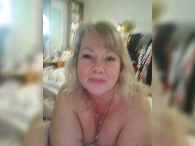 BESTija-1's BongaCams show and profile