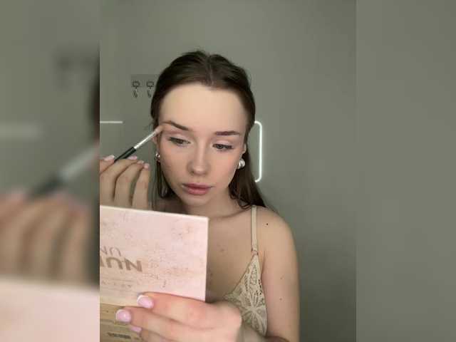 Tati16's BongaCams show and profile