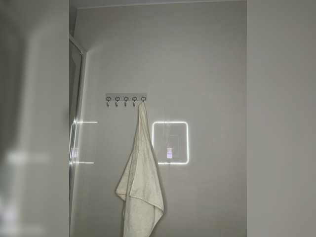 Tati16's BongaCams show and profile