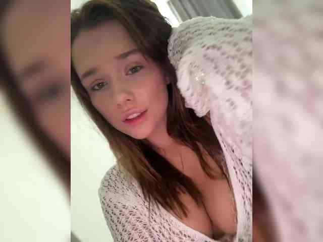 Tati16's webcam live show