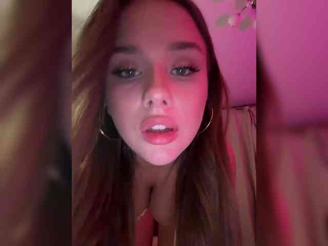 web cam porn online Tati16