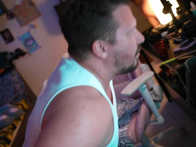 SnakeTina's BongaCams profile