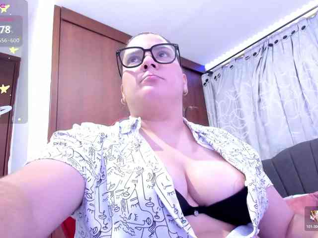 Shantal-smith Shantal-smith