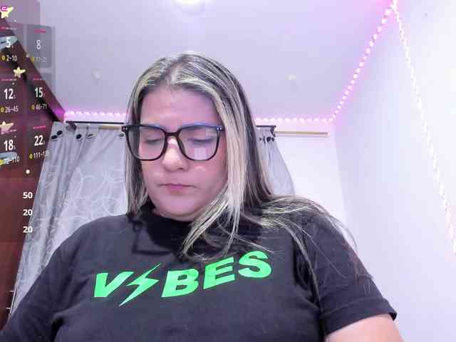 Shantal-smith Shantal-smith