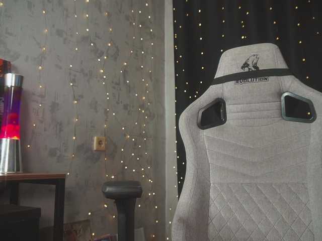 cutesoneckaaa's BongaCams show and profile