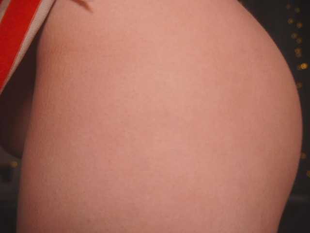 cutesoneckaaa's BongaCams show and profile