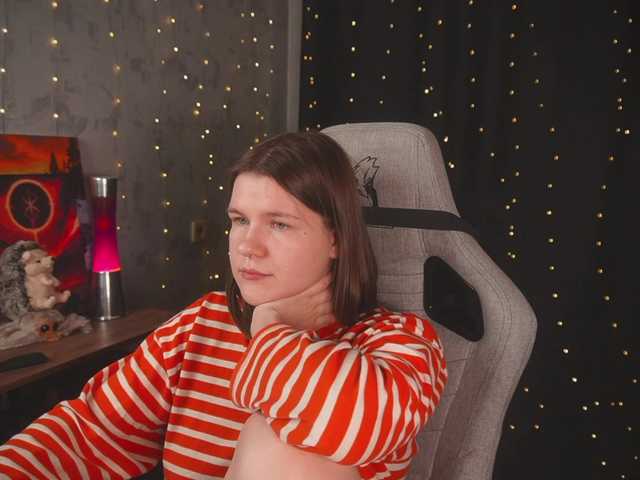 cutesoneckaaa's BongaCams show and profile