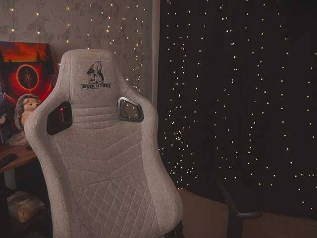 cutesoneckaaa's BongaCams show and profile