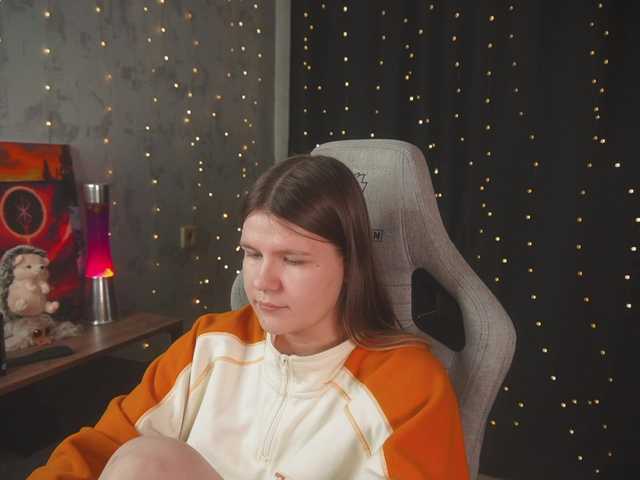 cutesoneckaaa's BongaCams show and profile