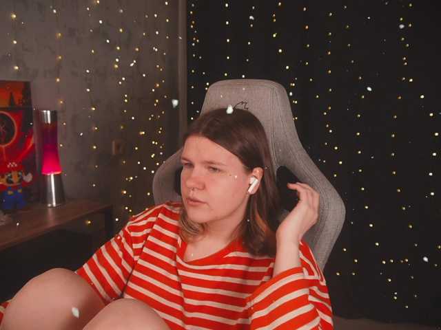 cutesoneckaaa's BongaCams show and profile