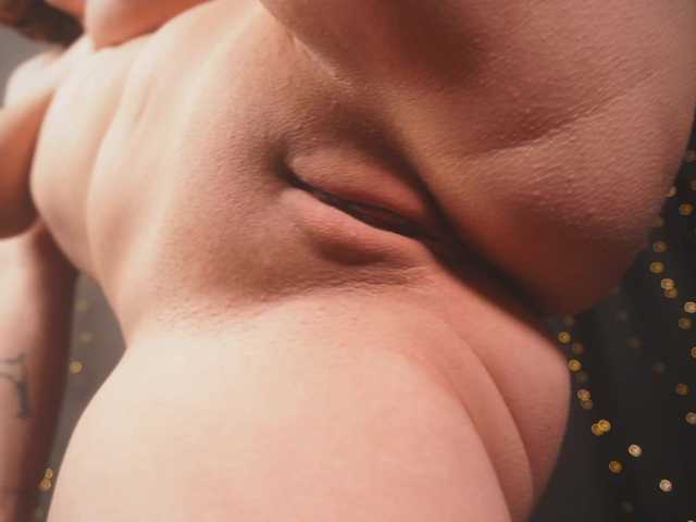 cutesoneckaaa's BongaCams show and profile