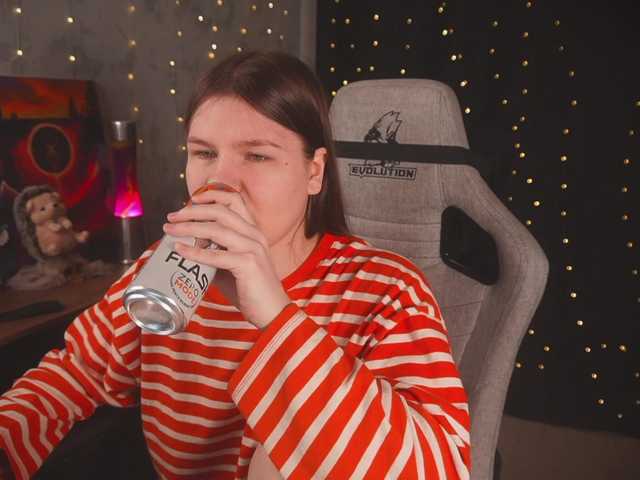 cutesoneckaaa's BongaCams show and profile