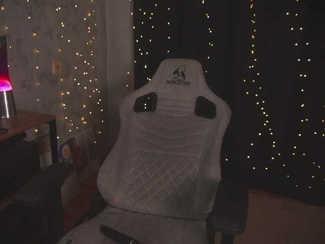  cutesoneckaaa chat room