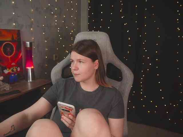 cutesoneckaaa webcam