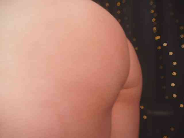 cutesoneckaaa webcam