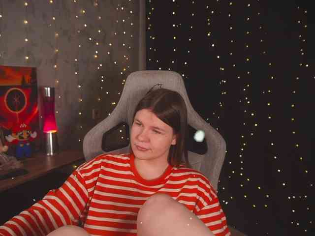 cutesoneckaaa webcam