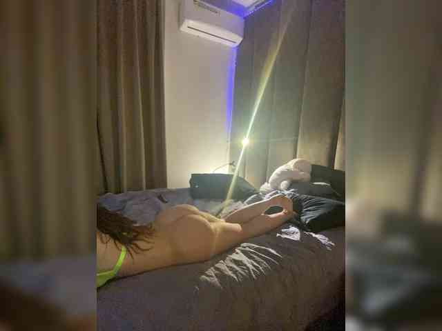 golden-cobra99 webcam