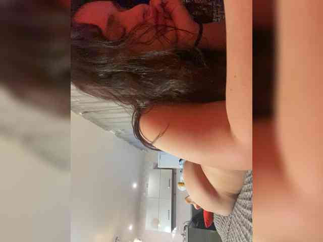 golden-cobra99 webcam