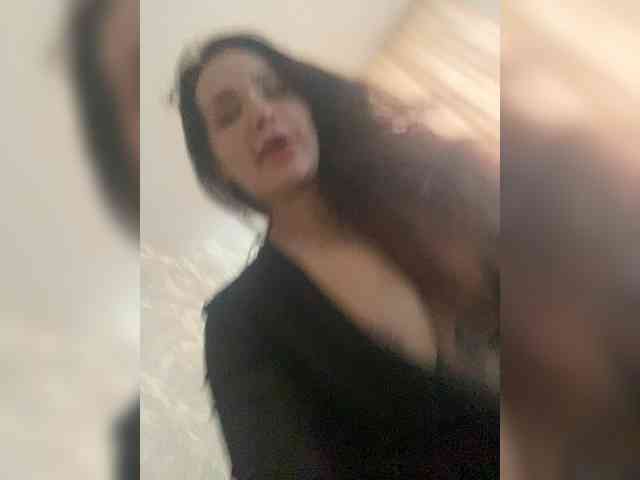 golden-cobra99 webcam