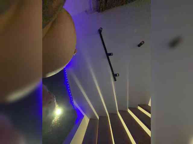 golden-cobra99 webcam