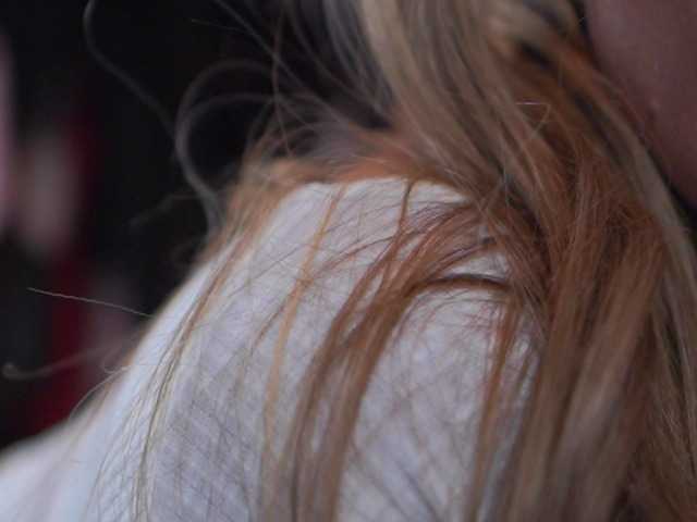 EvelynEvyy's BongaCams show and profile