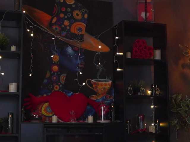 EvelynEvyy's BongaCams show and profile