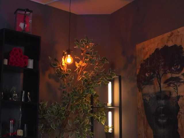  EvelynEvyy chat room