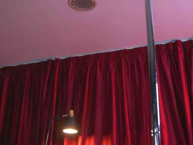 EvelynEvyy EvelynEvyy