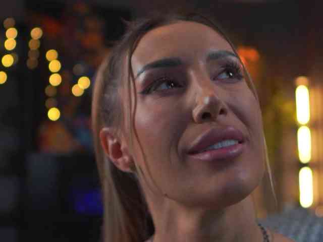 EvelynEvyy EvelynEvyy