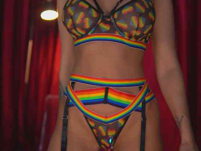 EvelynEvyy webcam
